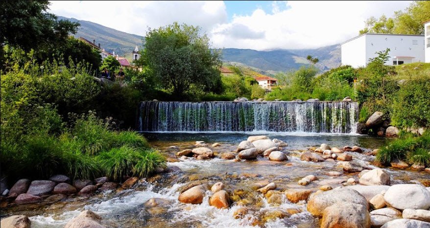 Praia Fluvial de Unhais da Serra, Portugal